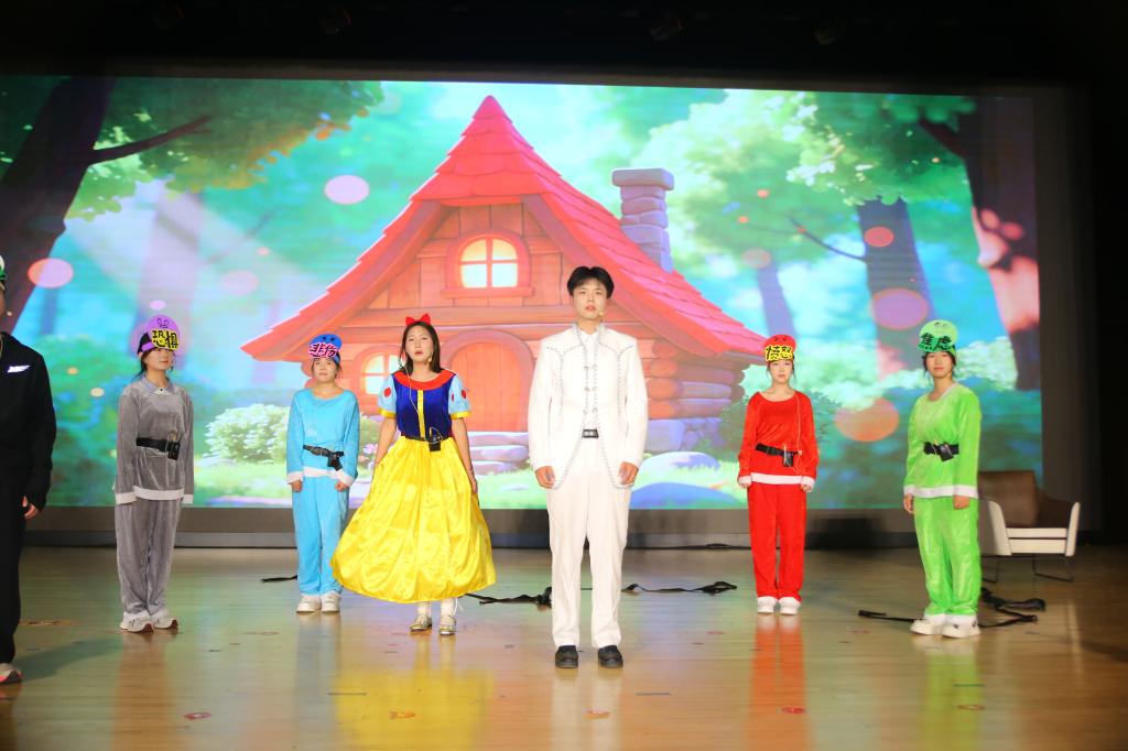 教育与艺术学院在2026年心理情景剧活动中喜获双项荣誉